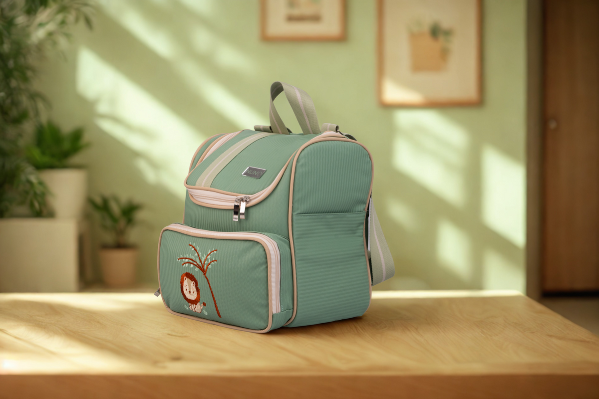 MOCHILA SAFARI - VERDE CLARO COM LISTRAS