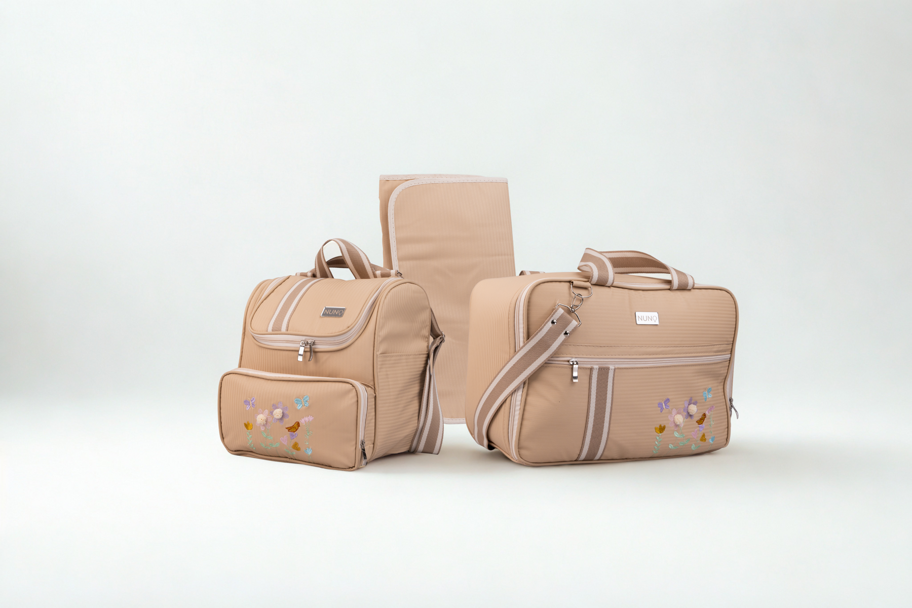 MALA DE MÃO  JARDIM - BEGE COM LISTRAS